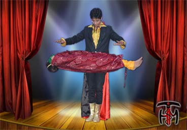 Magician Hemant - Girl lavitation